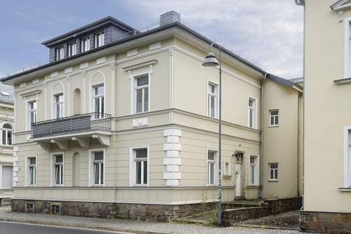 repräsentativ - 2 Zimmer Mehrfamilienhaus, Wohnhaus in Grimma