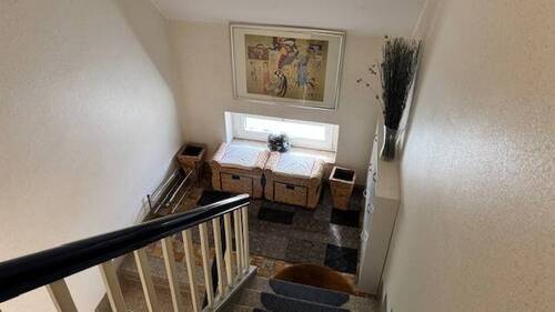 ETW GE Neu 26 Hausflur (002) - 5 Zimmer Etagenwohnung in Gelsenkirchen