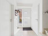 Eingangsbereich - Doppelhaushälfte mit 104,80 m&sup2; in Wildeshausen zum Kaufen