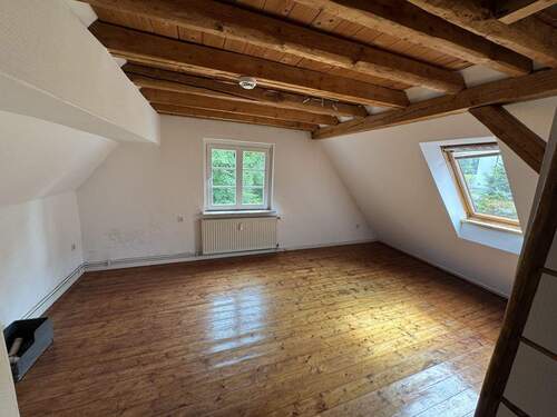 Wohnbereich - 2 Zimmer Etagenwohnung zur Miete in Detmold