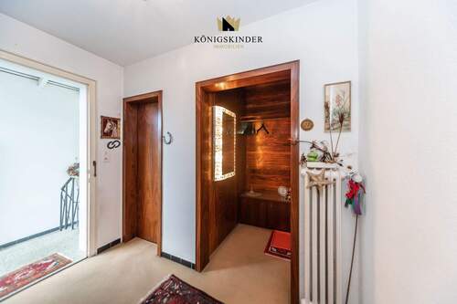 Eingangsbereich - Mehrfamilienhaus, Wohnhaus mit 264,00 m² in Salach zum Kaufen