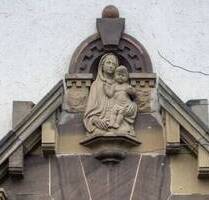 Bestechende 4 Zi. Terrassen- Gartenwhg. in historischem Neugotik Ensemble in Bestlage Würzburg Sanderau, unvermietet leer