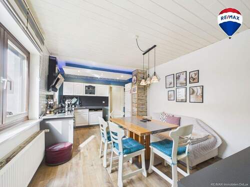 REMAX Immobilien DeLux Haus in Losheim am See - Britten zu verkaufen - 