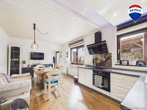 REMAX Immobilien DeLux Haus in Losheim am See - Britten zu verkaufen - 
