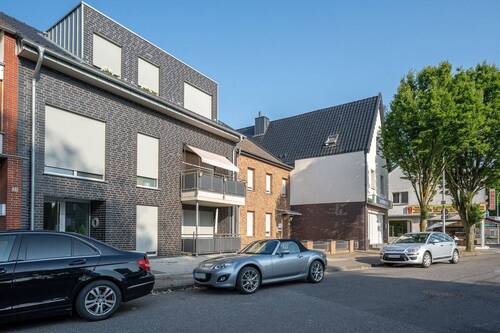 Hausansicht - 2 Zimmer Etagenwohnung zum Kaufen in Heinsberg