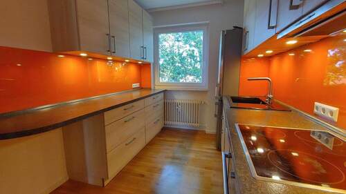 Küche - Traumhafte 4-Zimmerwohnung in Wiesbaden-Bierstadt - provisionsfrei -