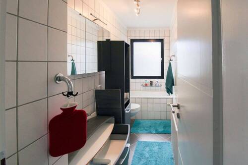 Badezimmer 1. OG - 