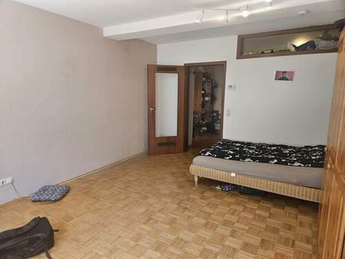 Wohnzimmer - 2 Zimmerwohnung mit Terrasse - 880,00 EUR Kaltmiete, ca.  60,00 m² Wohnfläche