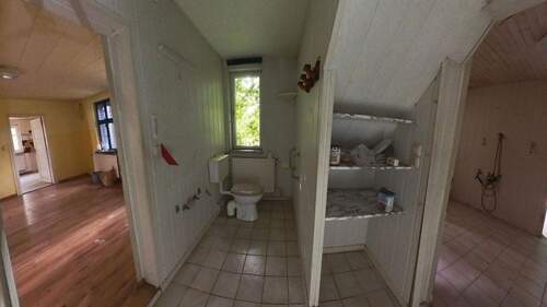 Bad Zimmer 7 EG - 