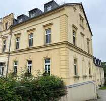 Mehrfamilienhaus mit Historie, Vorder-, Mittel- und Hinterhaus - Urbaner Charme und zentrale Lage - Limbach-Oberfrohna