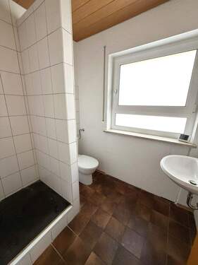 Gästebad EG - Reihenmittelhaus mit 135,00 m² in Ronsberg zum Kaufen