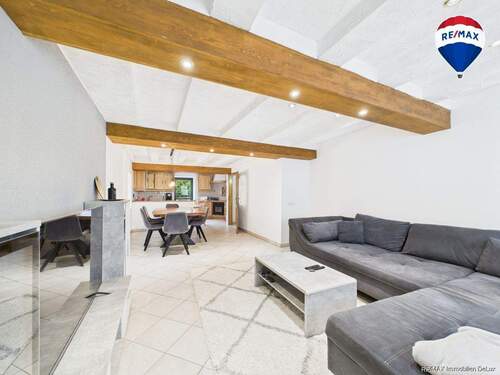 REMAX Immobilien DeLux Einfamilienhaus Bebelsheim Wohnen Mark Borowicz - Ein Zuhause mit Herz und Möglichkeiten - in Bebelsheim (Mandelbachtal)