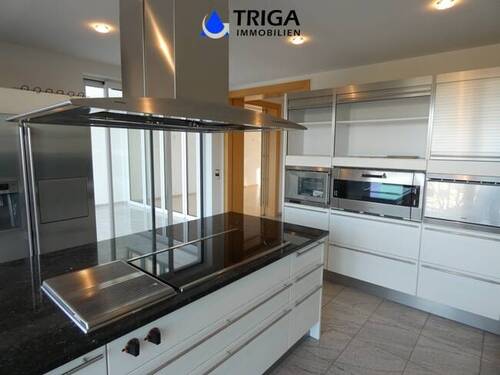 Küche mit Einbauküche - 7 Zimmer Einfamilienhaus in Nordhausen