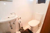 WC - 7 Zimmer Reihenmittelhaus zum Kaufen in Dormagen / Delhoven