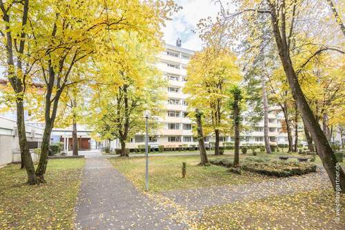 Rückansicht des Gebäudes - 3 Zimmer Etagenwohnung in München