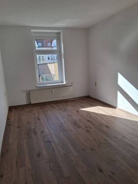 Sonniges Wohnzimmer - 