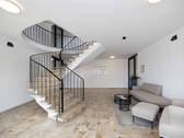Treppenhaus Office - 