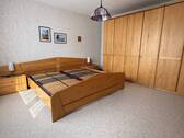 Schlafzimmer EG - 