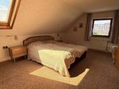 Schlafzimmer OG - 