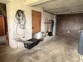 Garage - 