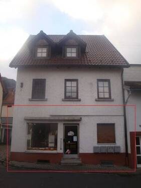 Außenansicht Eingang - Etagenwohnung in Lambrecht zum Kaufen