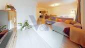 Wohnzimmer - 3 Zimmer Etagenwohnung zum Kaufen in Erfurt