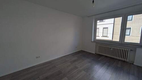 Schlafzimmer - Etagenwohnung mit 75,00 m&sup2; in Bremerhaven zur Miete
