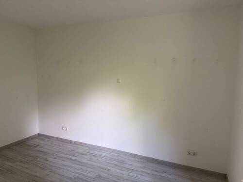 Zimmer 2 - 