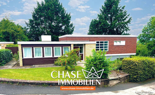 Außenansicht - Ihr neues Zuhause wartet - Charmantes 1-2 Familienhaus in ruhiger Lage von Holzminden!