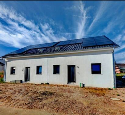 Bild 1 - Moderne Neubau-Doppelhaushälfte mit 5 Zimmer und Garten - ideal für Familien