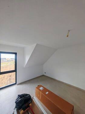 Bild 5 - 5 Zimmer Doppelhaushälfte in Hohenhameln