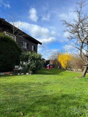 großzügiger privater Garten - 