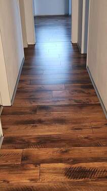 Flur - Etagenwohnung mit 67,00 m&sup2; in Kaarst zum Kaufen