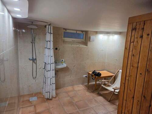 Sauna Vorraum Keller - 