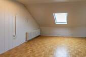Zimmer Dachgeschss - 