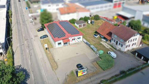 Drohne Sicht 1 - Perfekte Lage für Ihr Unternehmen: Repräsentatives Gewerbeobjekt mit großem Grundstück