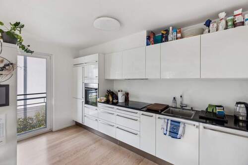 Küche - EG-Wohnung im Grünen mit Südterrasse & TG