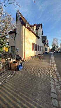 Bild 4 - Einfamilienhaus mit 120,00 m&sup2; in Nürnberg zum Kaufen