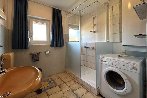 Duschbad Erdgeschoss - 