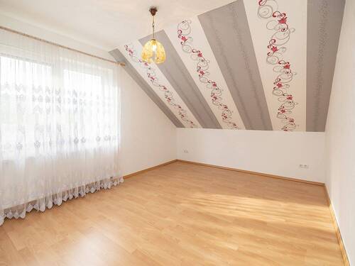 Schlafzimmer (DG) - 