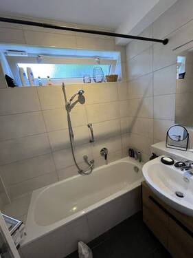 neu renoviertes Bad - 