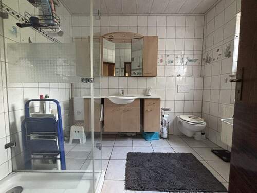 Badezimmer EG (Weitwinkel) - 