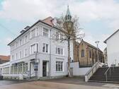 Vorderansicht - Preis reduziert: Altbaujuwel mit Balkon - stilvolles Wohnen im Herzen von Bad Salzuflen