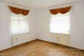 Schlafzimmer Wohnung im Erdgeschoss - 