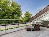 Living Large - Living Large - Großzügiges Dachgeschoss mit Galerieebene & Gestaltungsmöglichkeiten am Roseneck