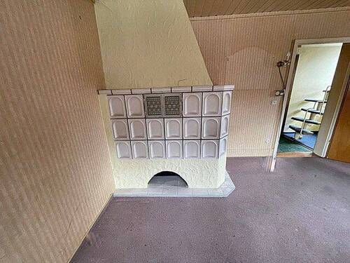 Kachelofen - 3 Zimmer Etagenwohnung in Höfen an der Enz