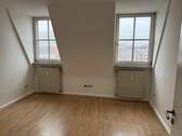 Zimmer 2 - 
