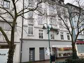 Gebäudeansicht Salvatorweg 26 - Dachgeschosswohnung mit 3 Zimmern im Altbau in der Stadtmitte