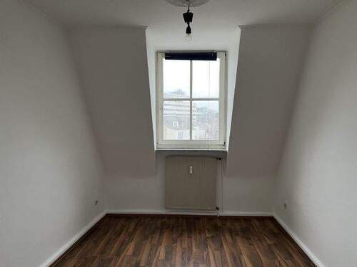 Zimmer 3 - 