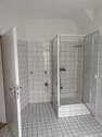 Dusche und Waschmaschinenanschluss - 